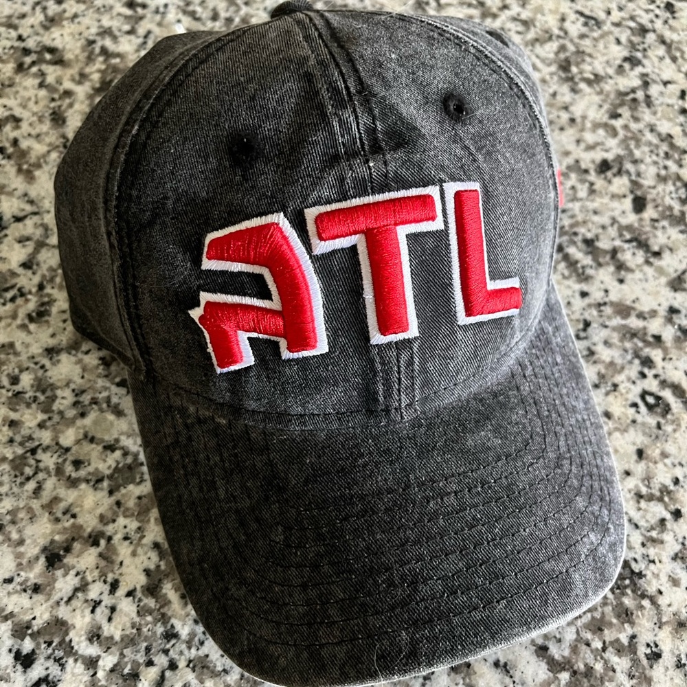 New Era Atlanta Hawks Adjustable Hat